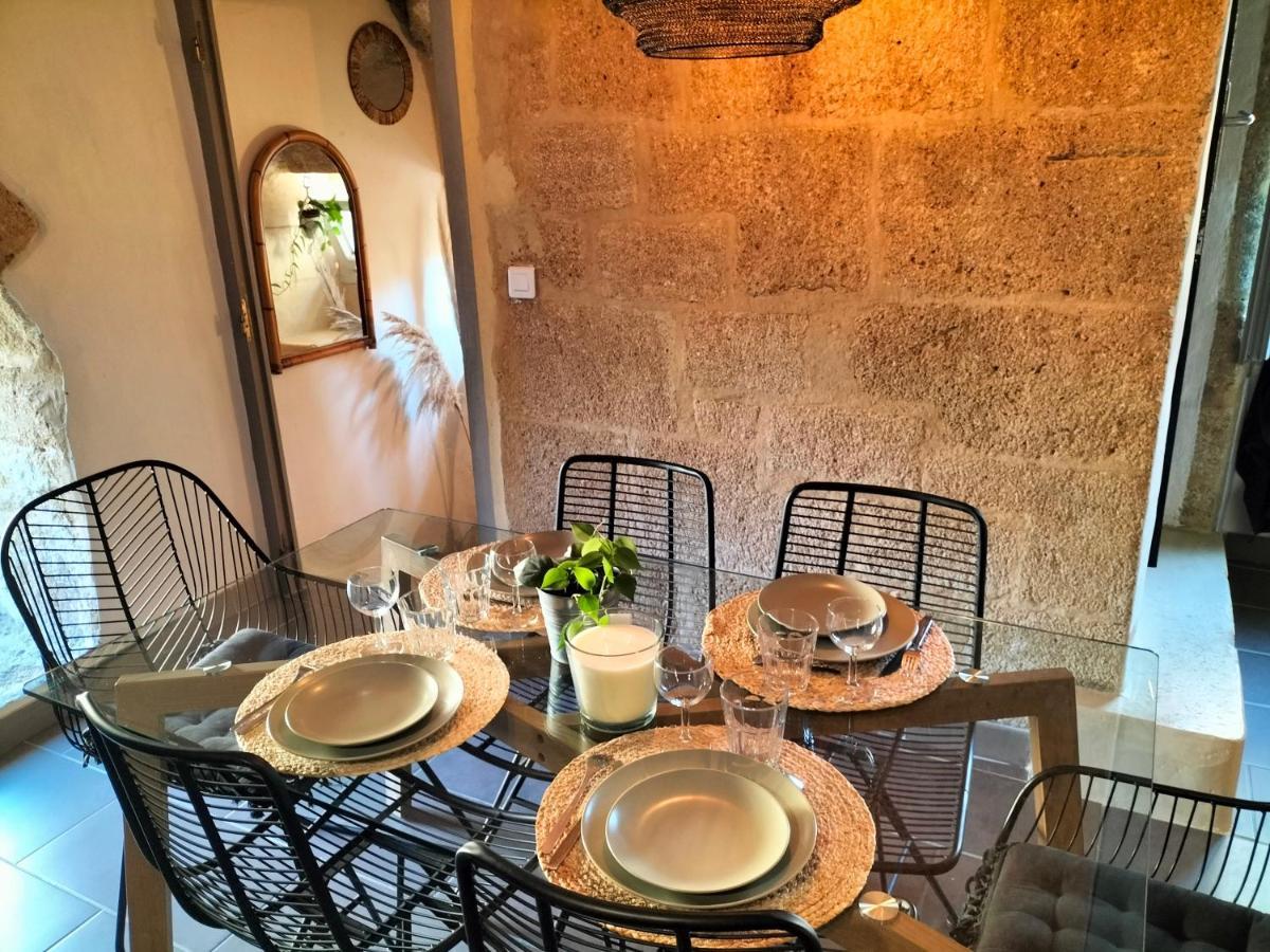 Maison De Village Familiale Pont Du Gard, Toit Terrasse, Barbecue, Fibre Vers-Pont-du-Gard Eksteriør bilde